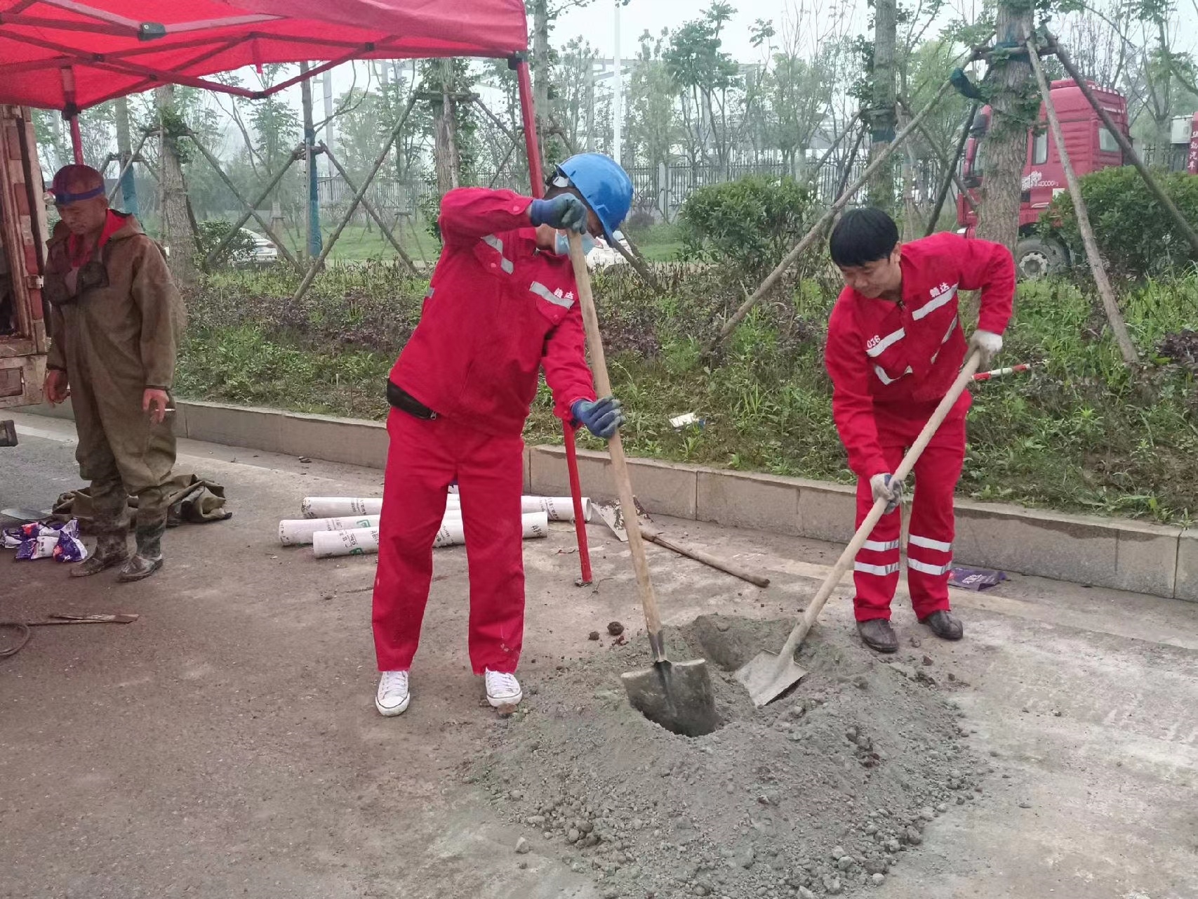 诸暨管道疏通哪家好】及时进行市政管道清淤